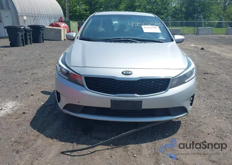 2017 Kia Forte Lx из США, поврежденный, VIN 3KPFK4A76HE158403